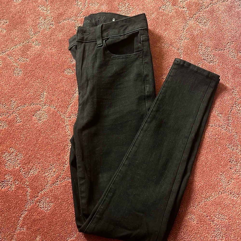 American Eagle super high rise black jegging, size 4 short